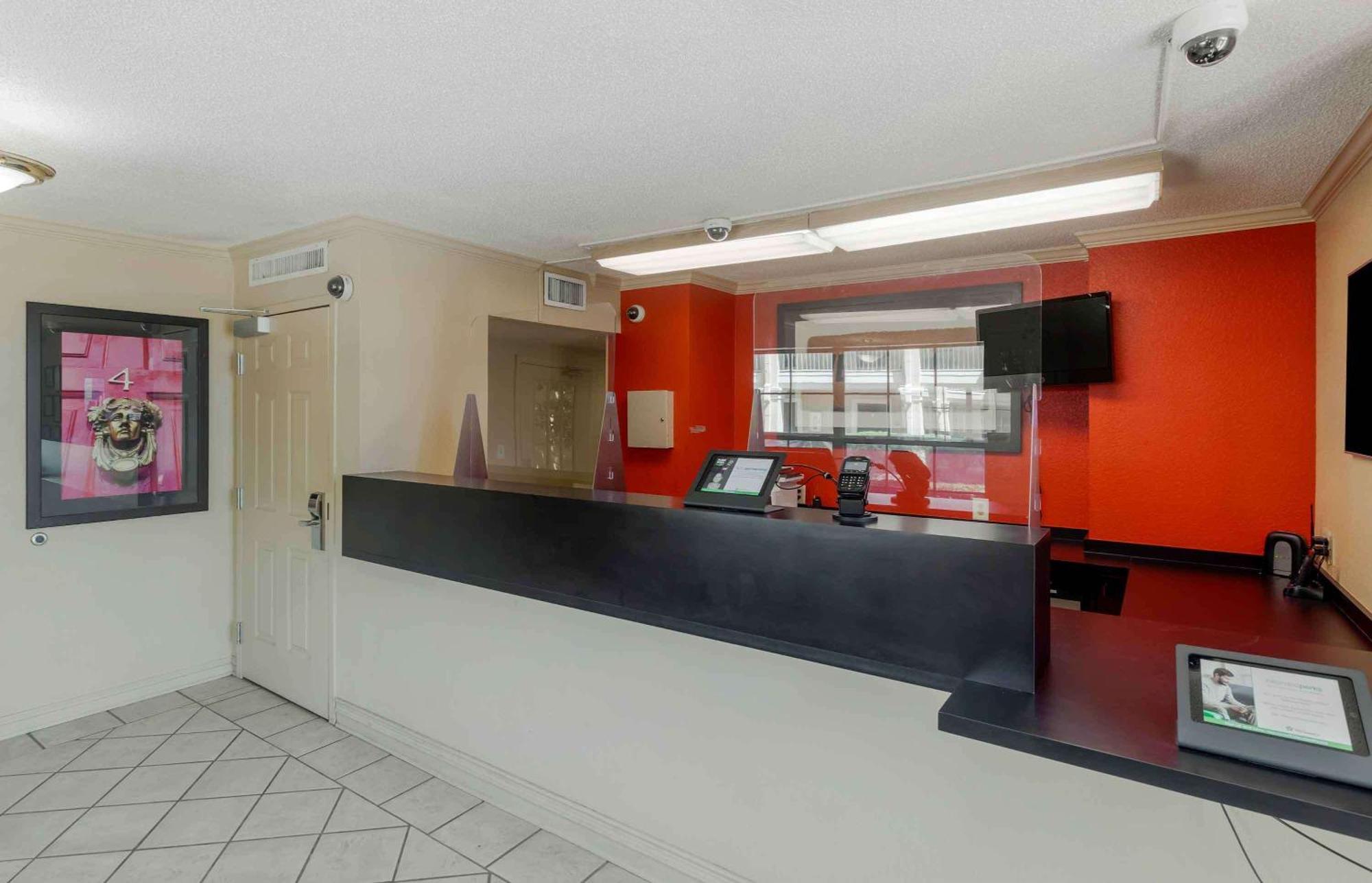 Extended Stay America Select Suites - Atlanta - Perimeter - Hammond Drive Sandy Springs Exterior photo