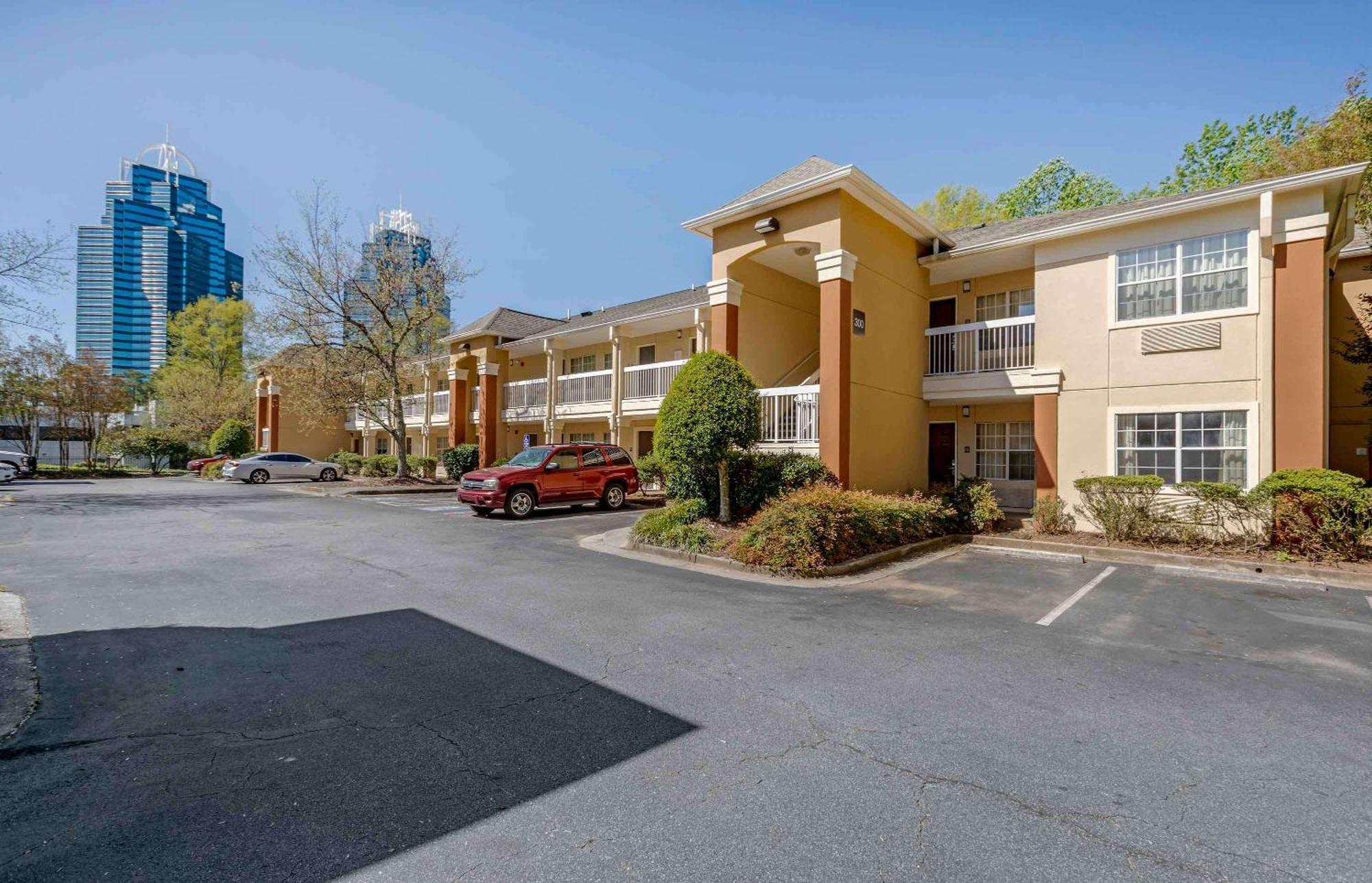 Extended Stay America Select Suites - Atlanta - Perimeter - Hammond Drive Sandy Springs Exterior photo
