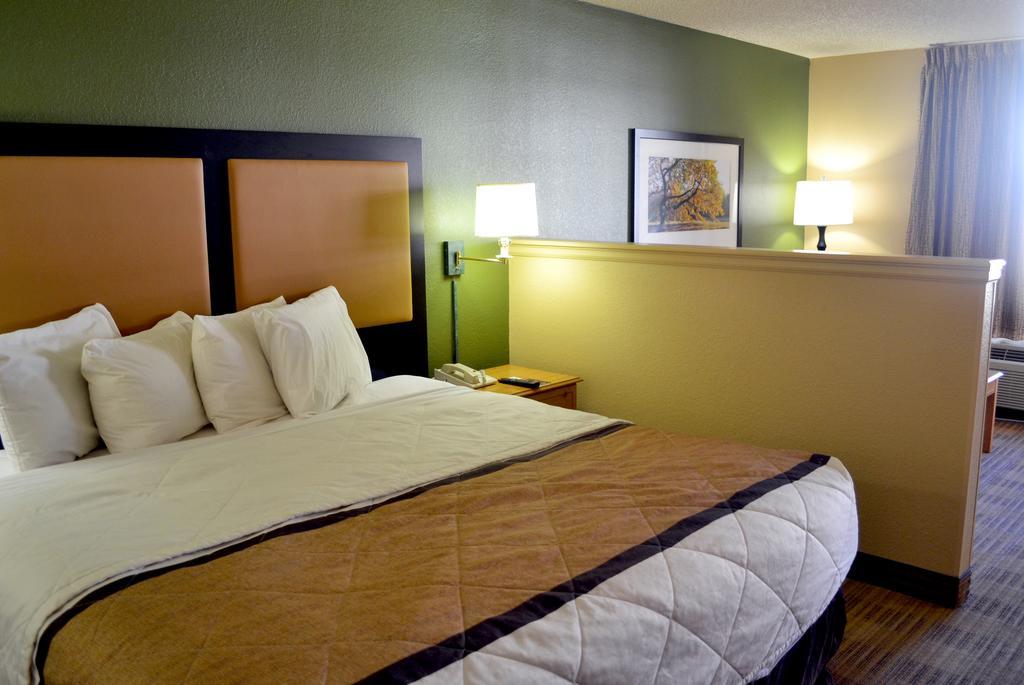 Extended Stay America Select Suites - Atlanta - Perimeter - Hammond Drive Sandy Springs Exterior photo